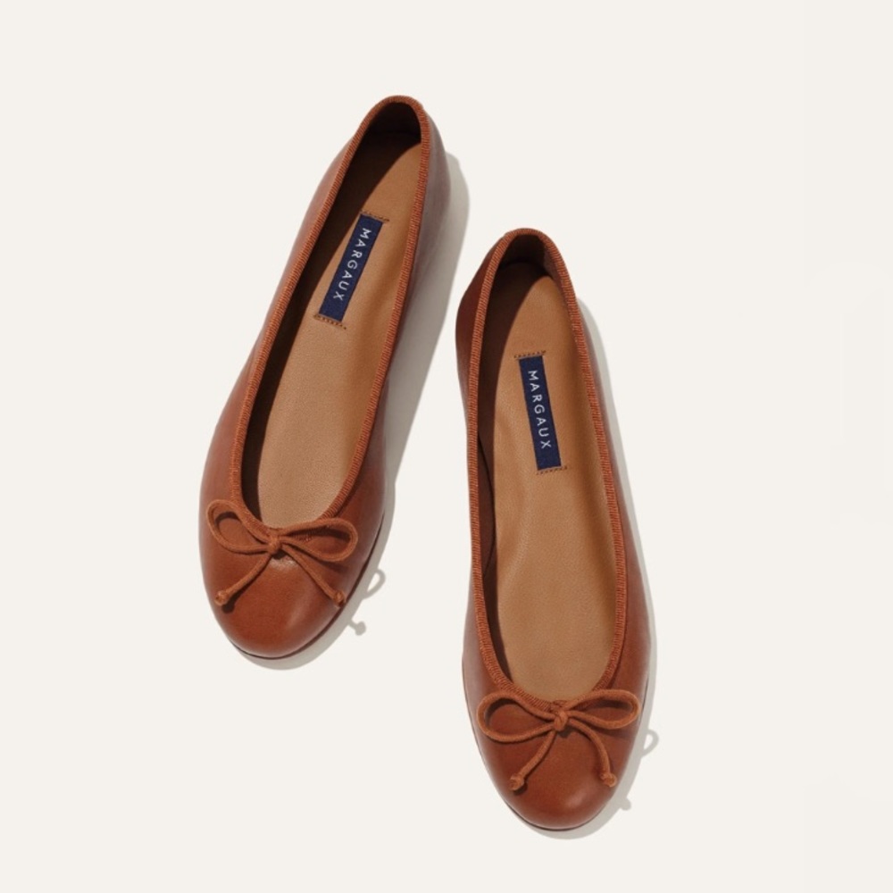 Margaux The Demi Flat